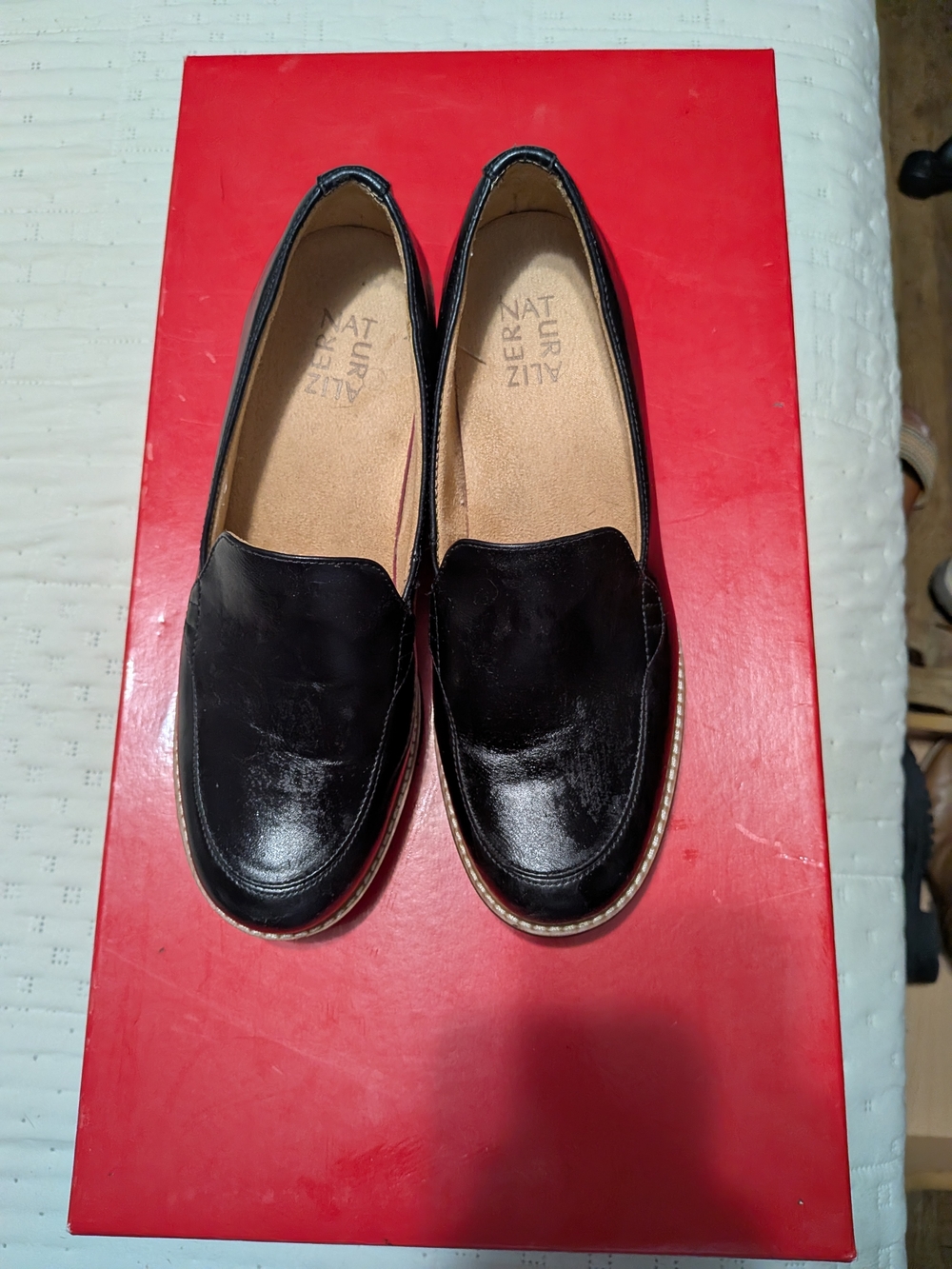Naturalizer Women's Black  Loafers